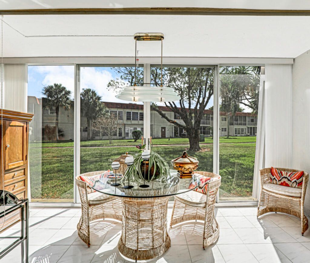 33 Abbey Lane, Unit 103, Delray Beach, FL 33446 Photo