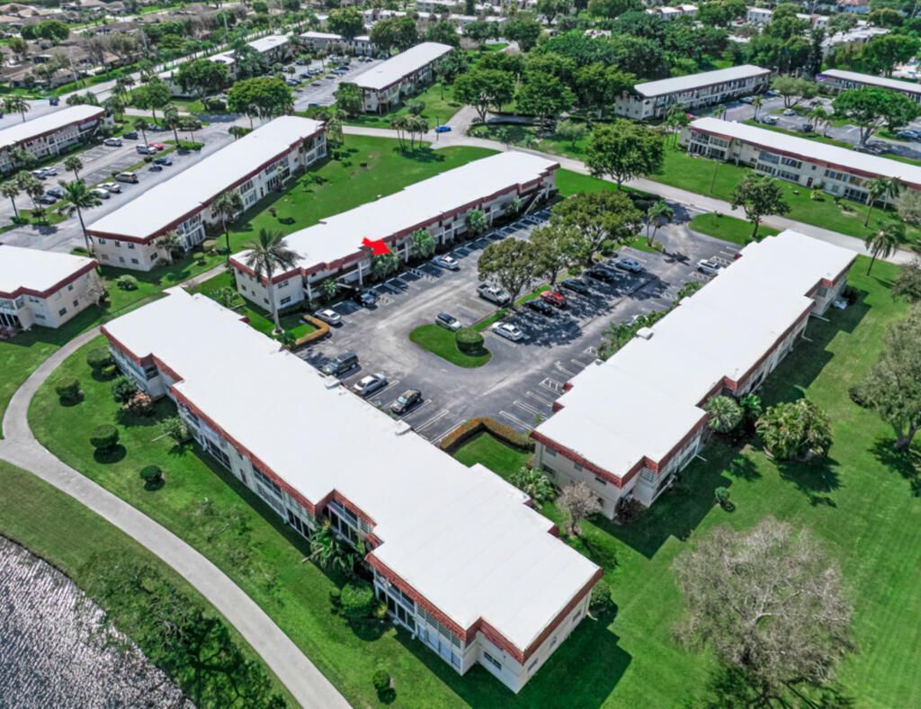 33 Abbey Lane, Unit 103, Delray Beach, FL 33446 Photo