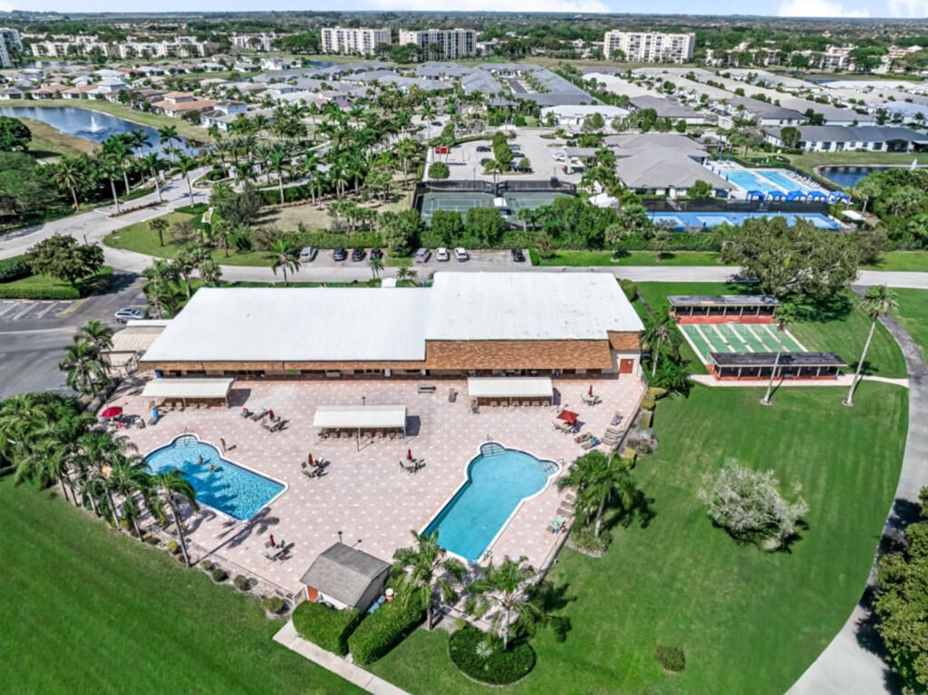 33 Abbey Lane, Unit 103, Delray Beach, FL 33446 Photo