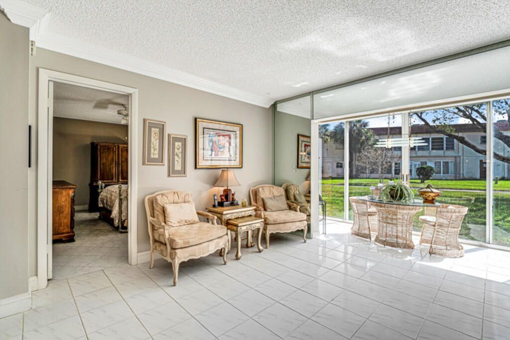 33 Abbey Lane, Unit 103, Delray Beach, FL 33446 Photo