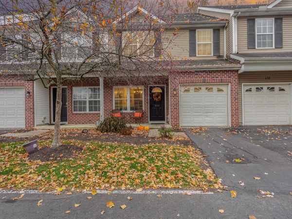 636 Grove Circle, Unit 1803, Columbus, OH 43230