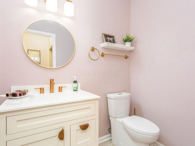 636 Grove Circle, Unit 1803, Columbus, OH 43230 Photo 12