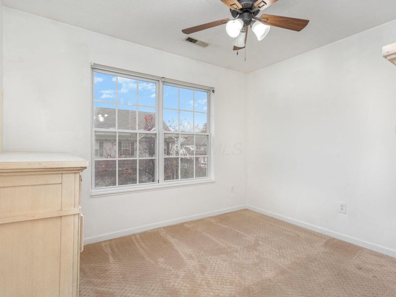 636 Grove Circle, Unit 1803, Columbus, OH 43230 Photo 17