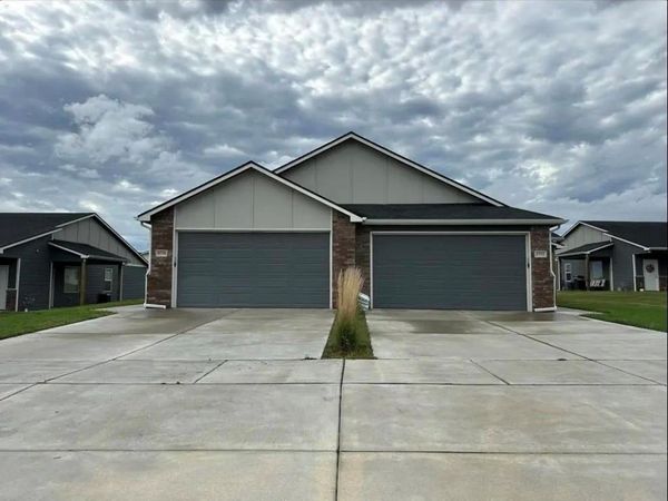5770 Circle, Wichita, KS 67220