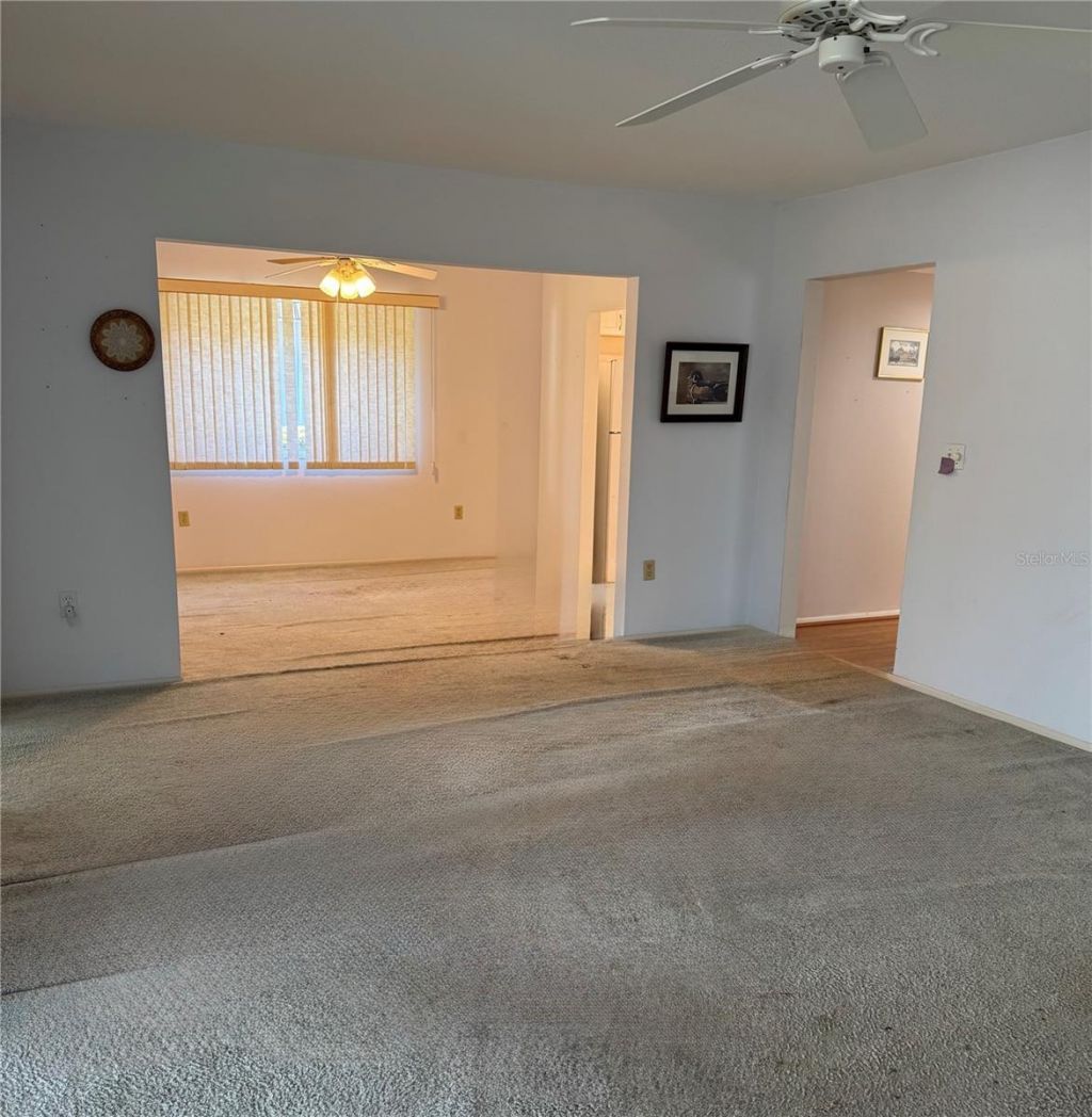 3957 Lakeside Drive, Unit 143, Sarasota, FL 34232 Photo