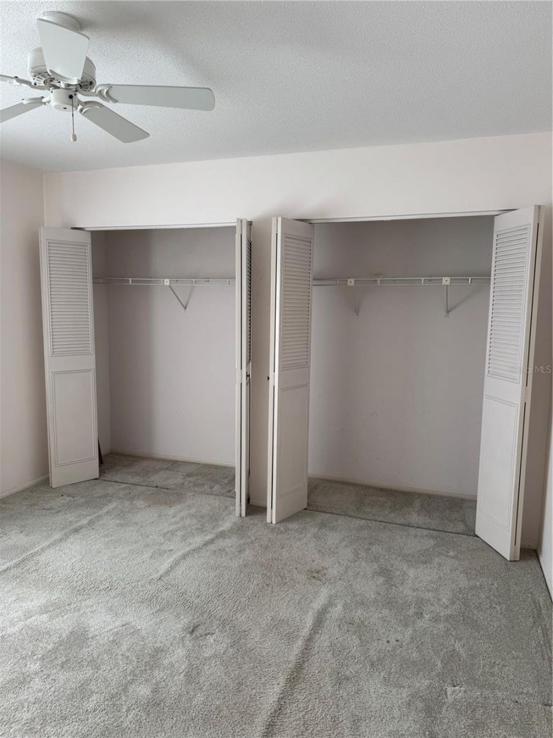 3957 Lakeside Drive, Unit 143, Sarasota, FL 34232 Photo