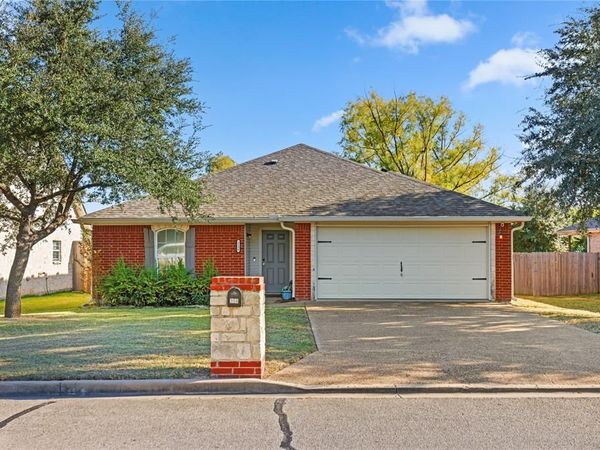3156 Lippizan Street, Robinson, TX 76706