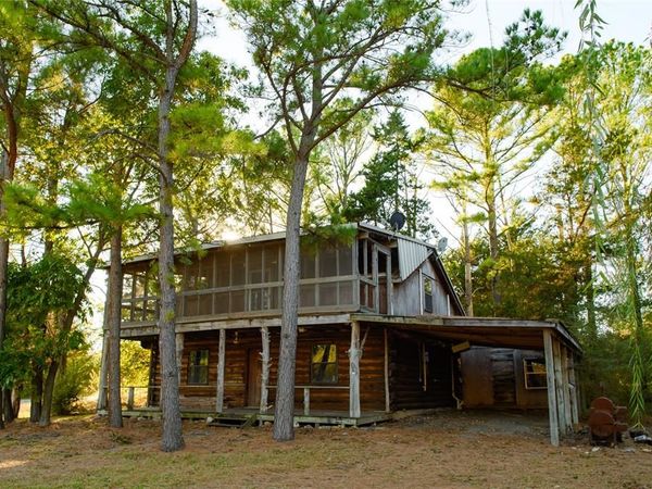 221 Clayton Drive, Pottsboro, TX 75076