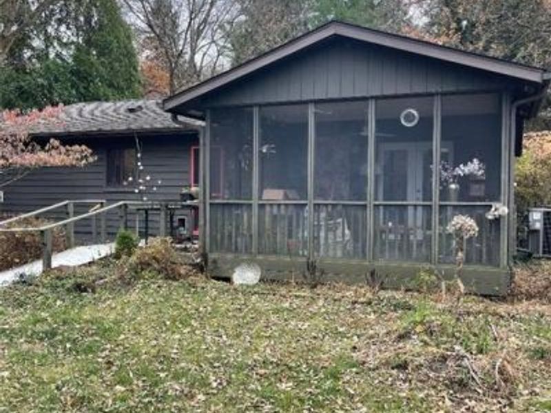 420 W Whiteman Street, Yellow Springs, OH 45387 Photo 5