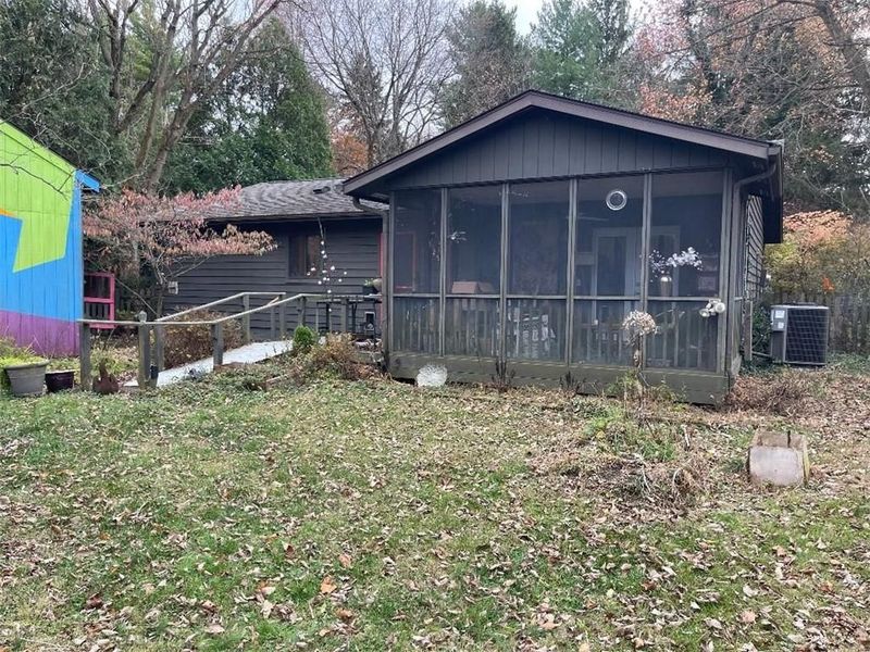 420 W Whiteman Street, Yellow Springs, OH 45387 Photo 6