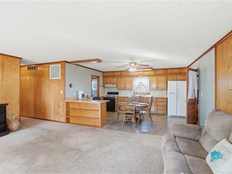 8990 Crescent Street, Lakeview, OH 43331 Photo 8