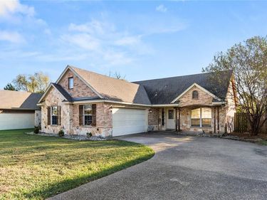 3144 Lippizan Street, Robinson, TX 76706