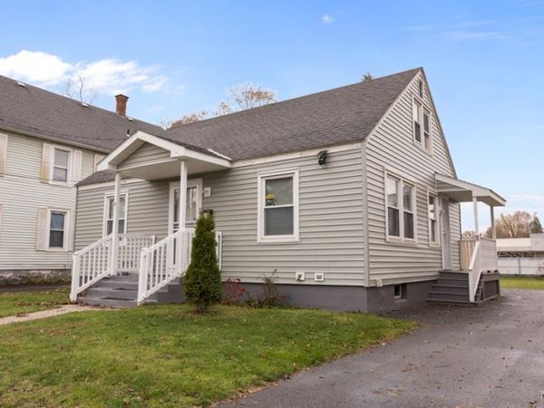 20 Gardner St, Whitesboro, NY 13492