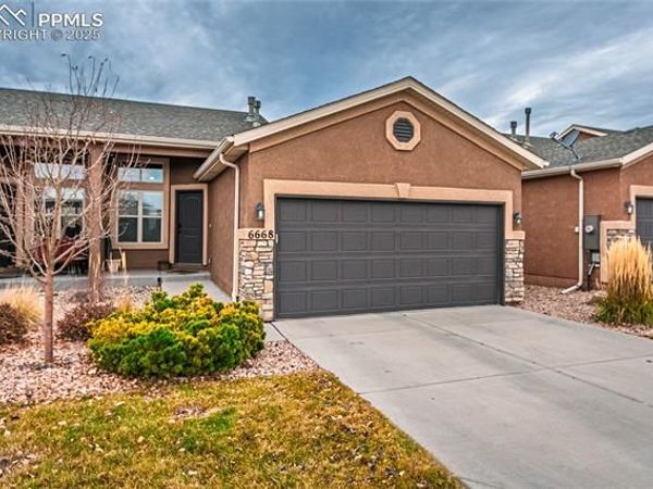 6668 Dark Oak View, Colorado Springs, CO 80923