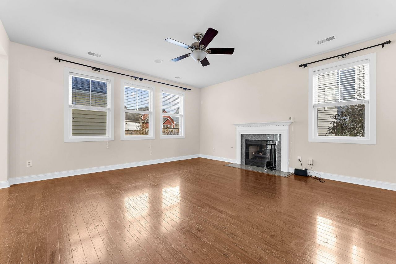 122 Scrapbook Lane Photo 18