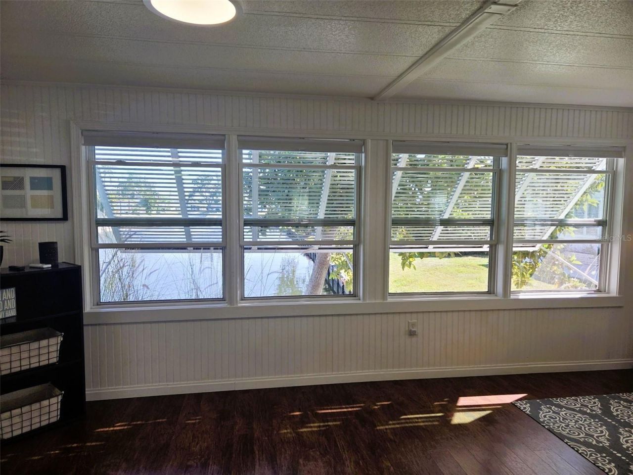 415 Oakwood Boulevard W, Sarasota, FL 34237 Photo