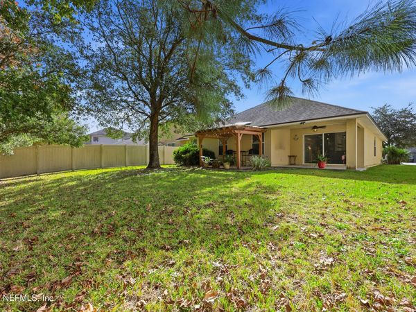 75085 MORNING GLEN Court, Yulee, FL 32097