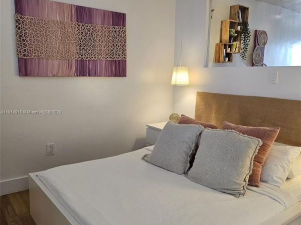 751 Collins Ave, Unit 2, Miami Beach, FL 33139