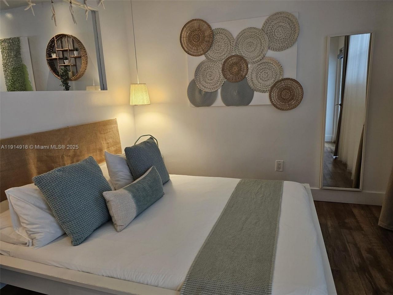 751 Collins Ave, Unit 3, Miami Beach, FL 33139 Photo