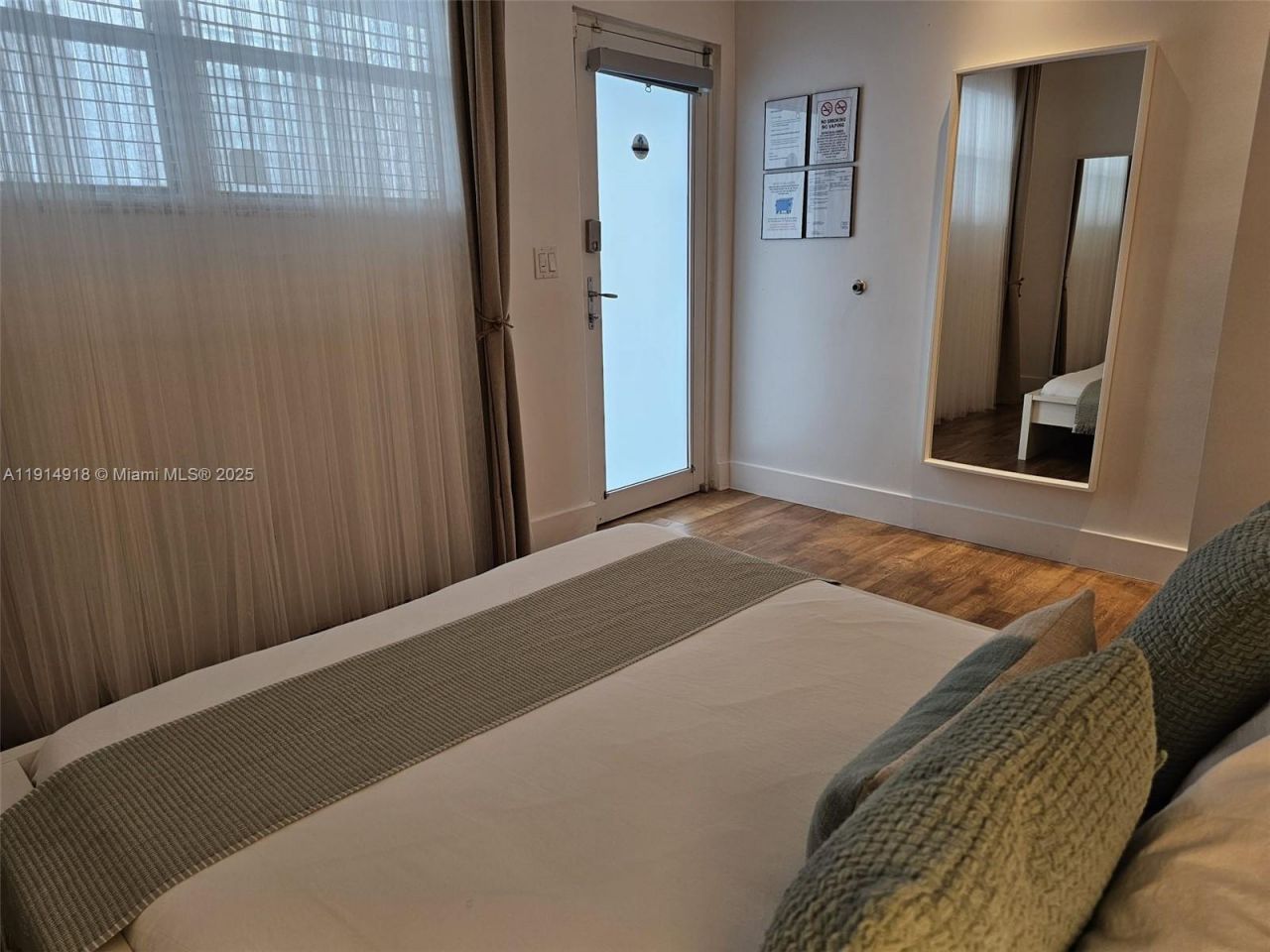 751 Collins Ave, Unit 3, Miami Beach, FL 33139 Photo