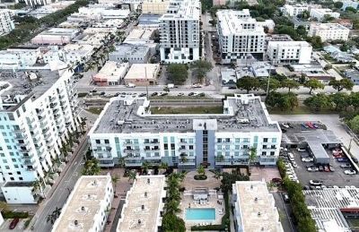 2100 Van Buren Street, Unit 215, Hollywood, FL 33020 Photo