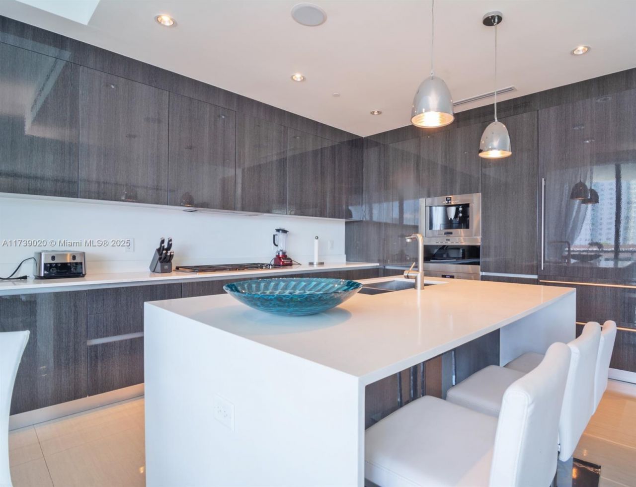 3250 NE 188th St, Unit 406, Aventura, FL 33180 Photo