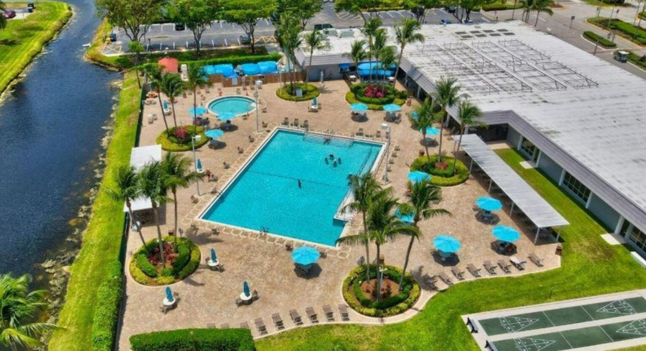 193 Saxony E, Delray Beach, FL 33446 Photo
