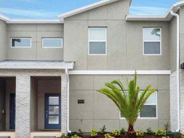 984 LEADER STREET, DAVENPORT, FL 33896