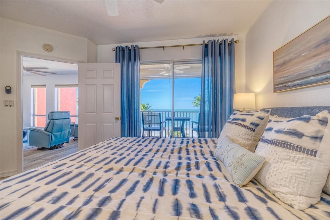 16600 Gulf Boulevard, Unit 536, North Redington Beach, FL 33708 Photo