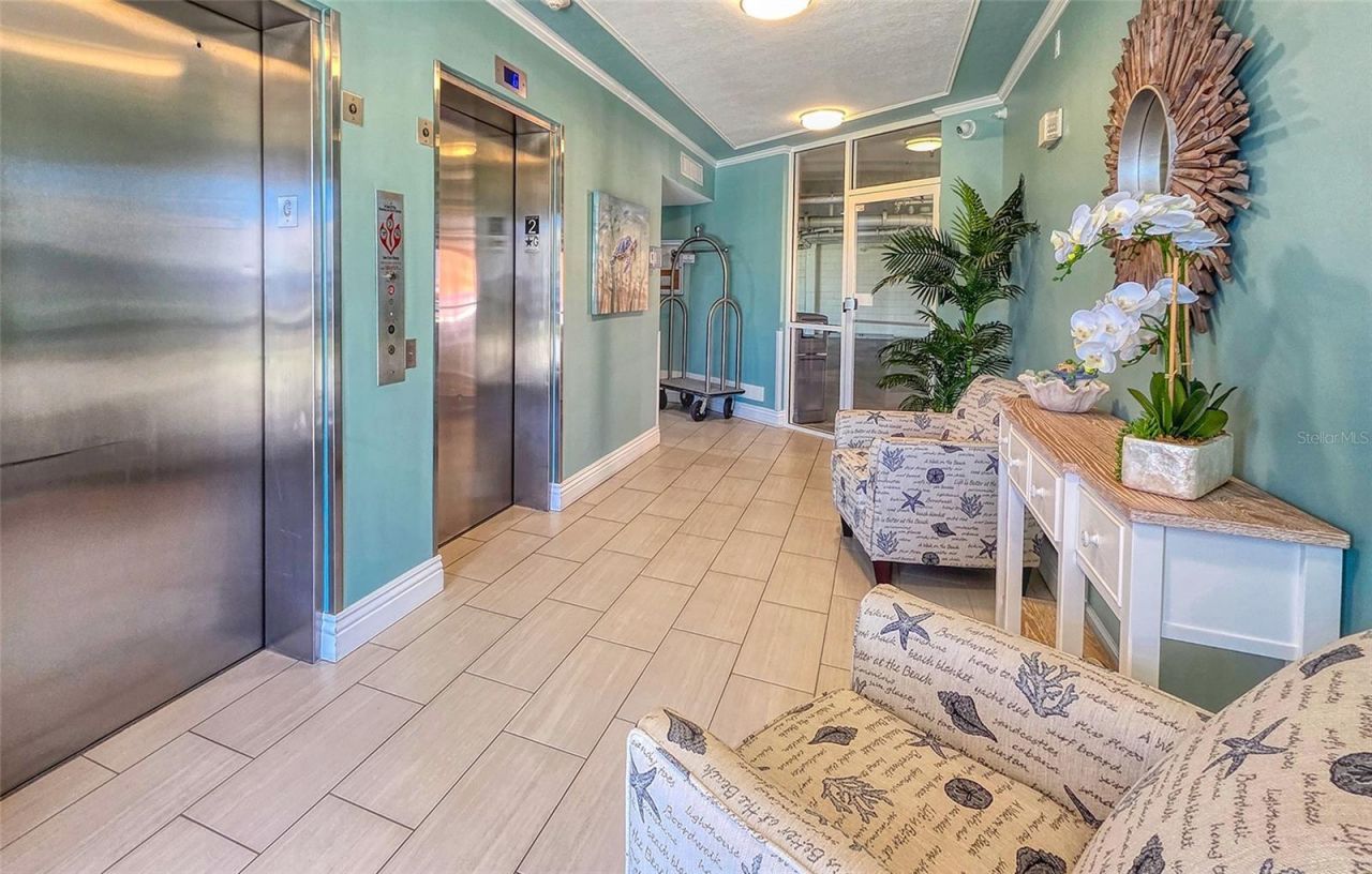 16600 Gulf Boulevard, Unit 536, North Redington Beach, FL 33708 Photo