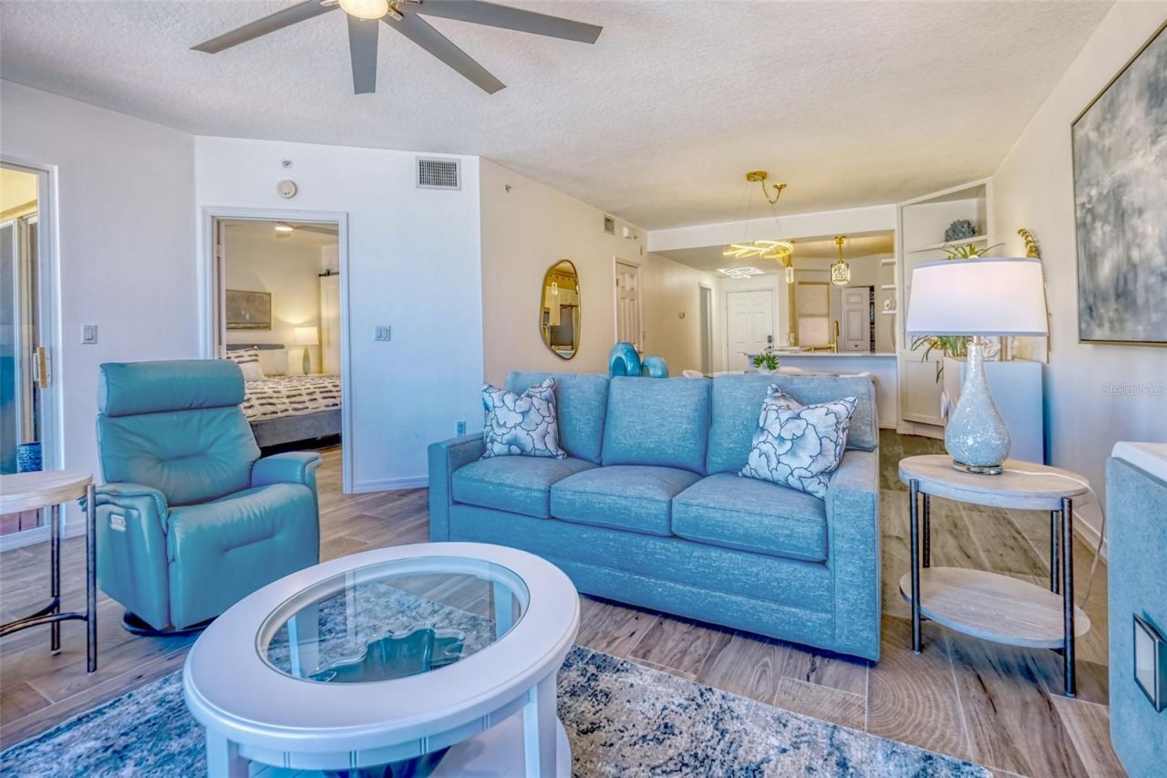 16600 Gulf Boulevard, Unit 536, North Redington Beach, FL 33708 Photo