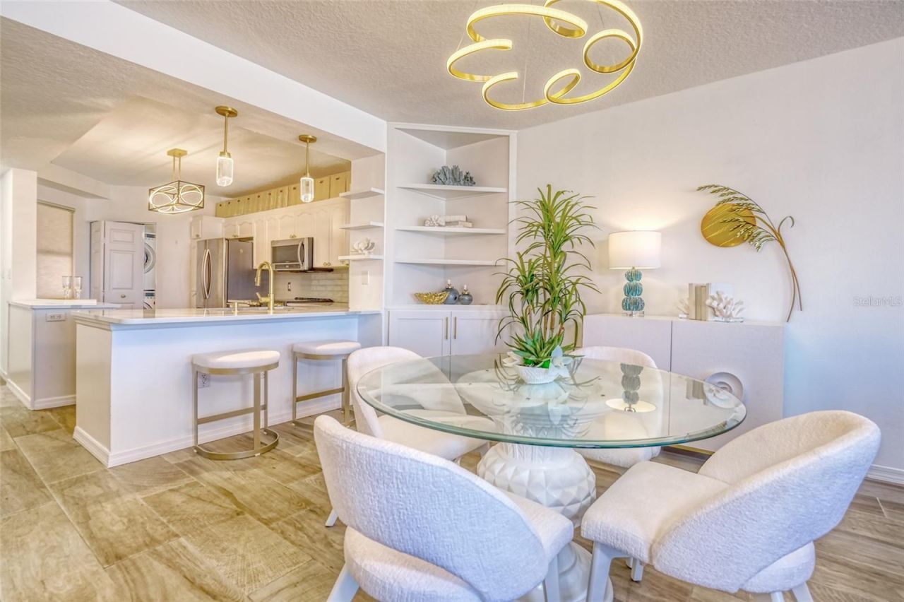 16600 Gulf Boulevard, Unit 536, North Redington Beach, FL 33708 Photo