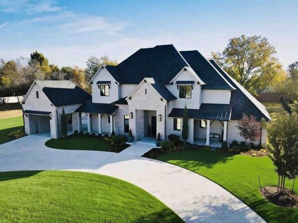 2709 Crittenden Drive, Norman, OK 73072