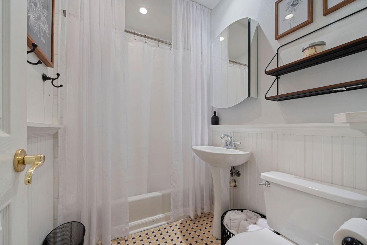 302 NW 16th Street, Delray Beach, FL 33444 Photo