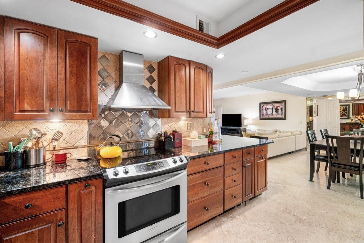 3610 S Ocean Boulevard, Unit 108, South Palm Beach, FL 33480 Photo