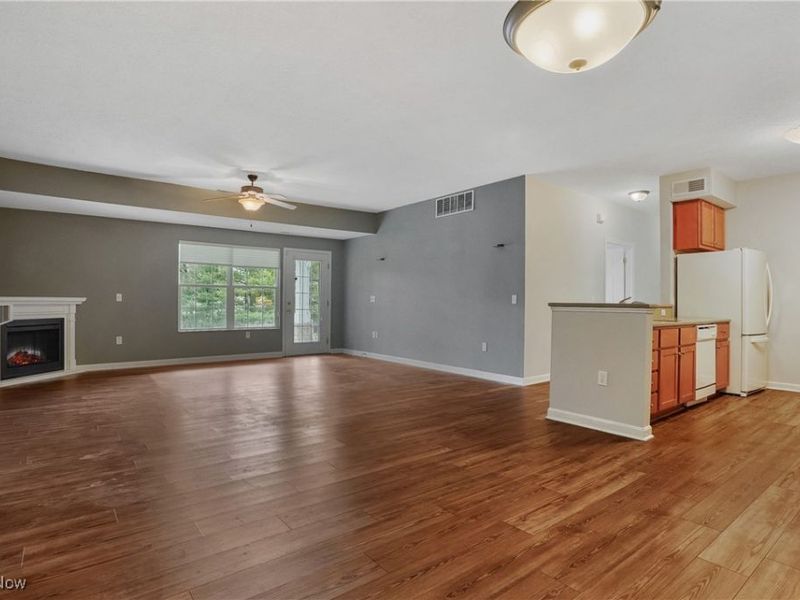 522 Robinwood Lane, Unit i, Copley, OH 44321 Photo 11