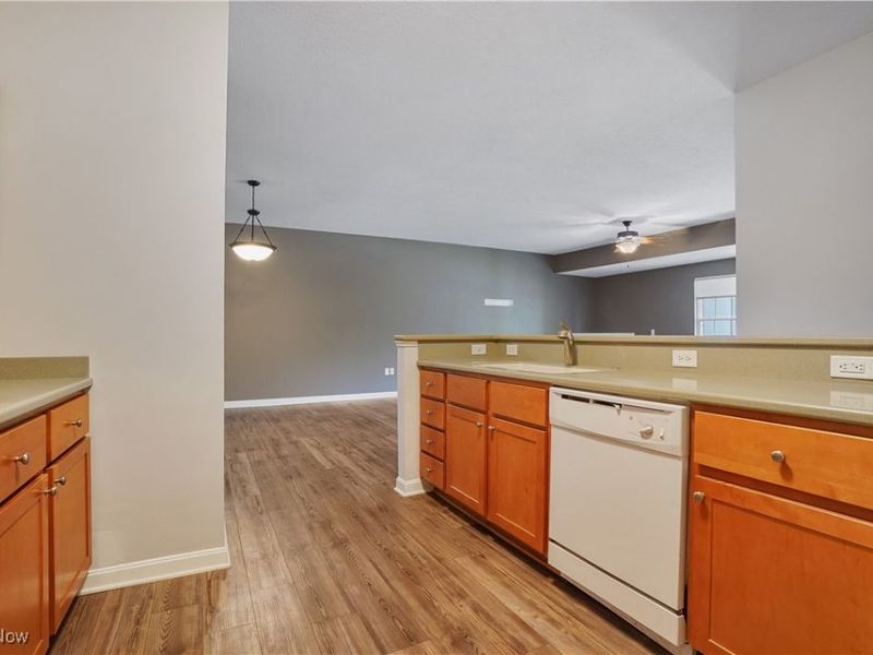 522 Robinwood Lane, Unit i, Copley, OH 44321 Photo 14