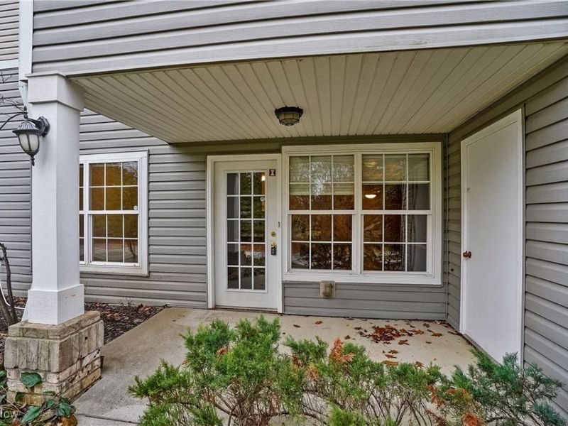 522 Robinwood Lane, Unit i, Copley, OH 44321 Photo 3