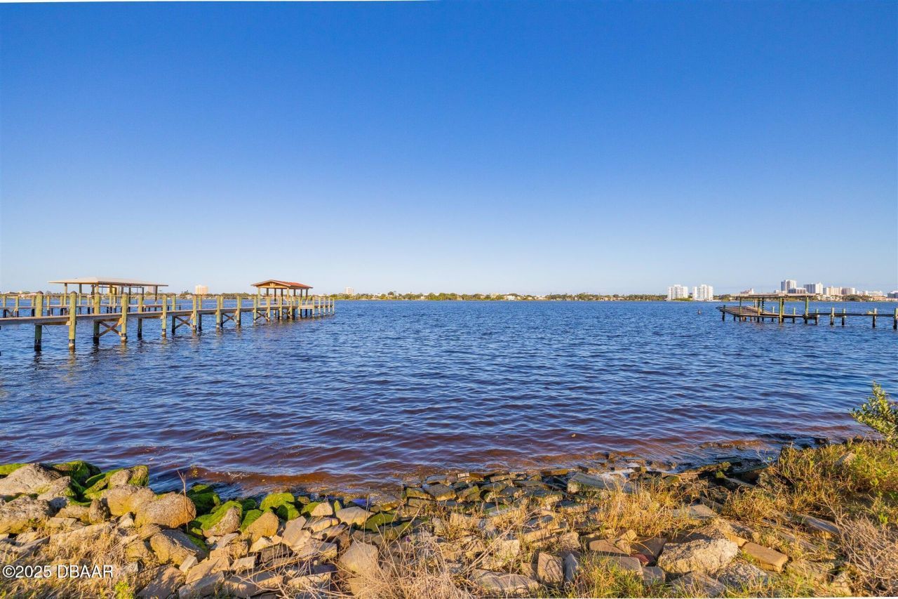 718 Riverside Drive, Holly Hill, FL 32117 Photo