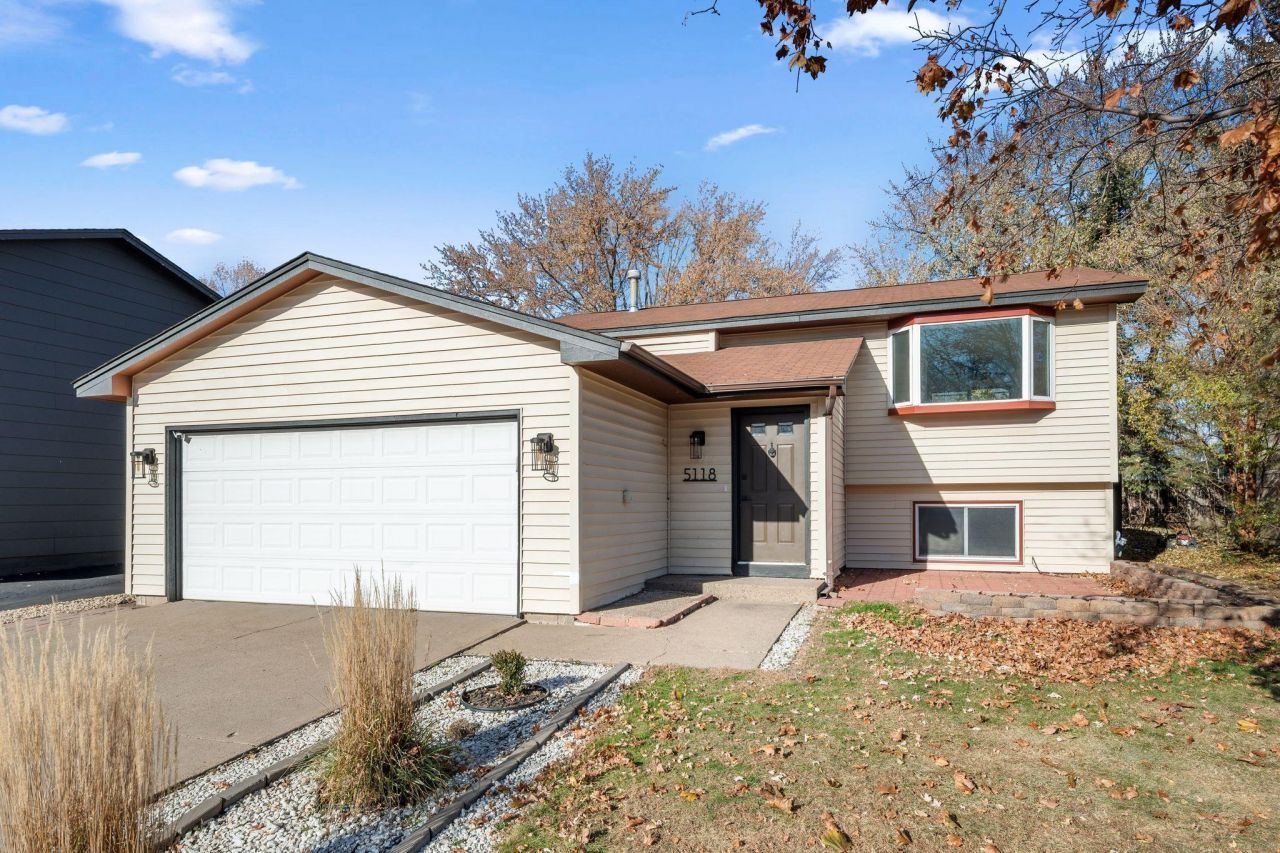 5118 Angeline Avenue N, Crystal, MN 55429 Main Photo