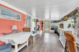 2729 Libra Drive photo 4