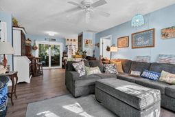 882 Claussen House Drive photo 4