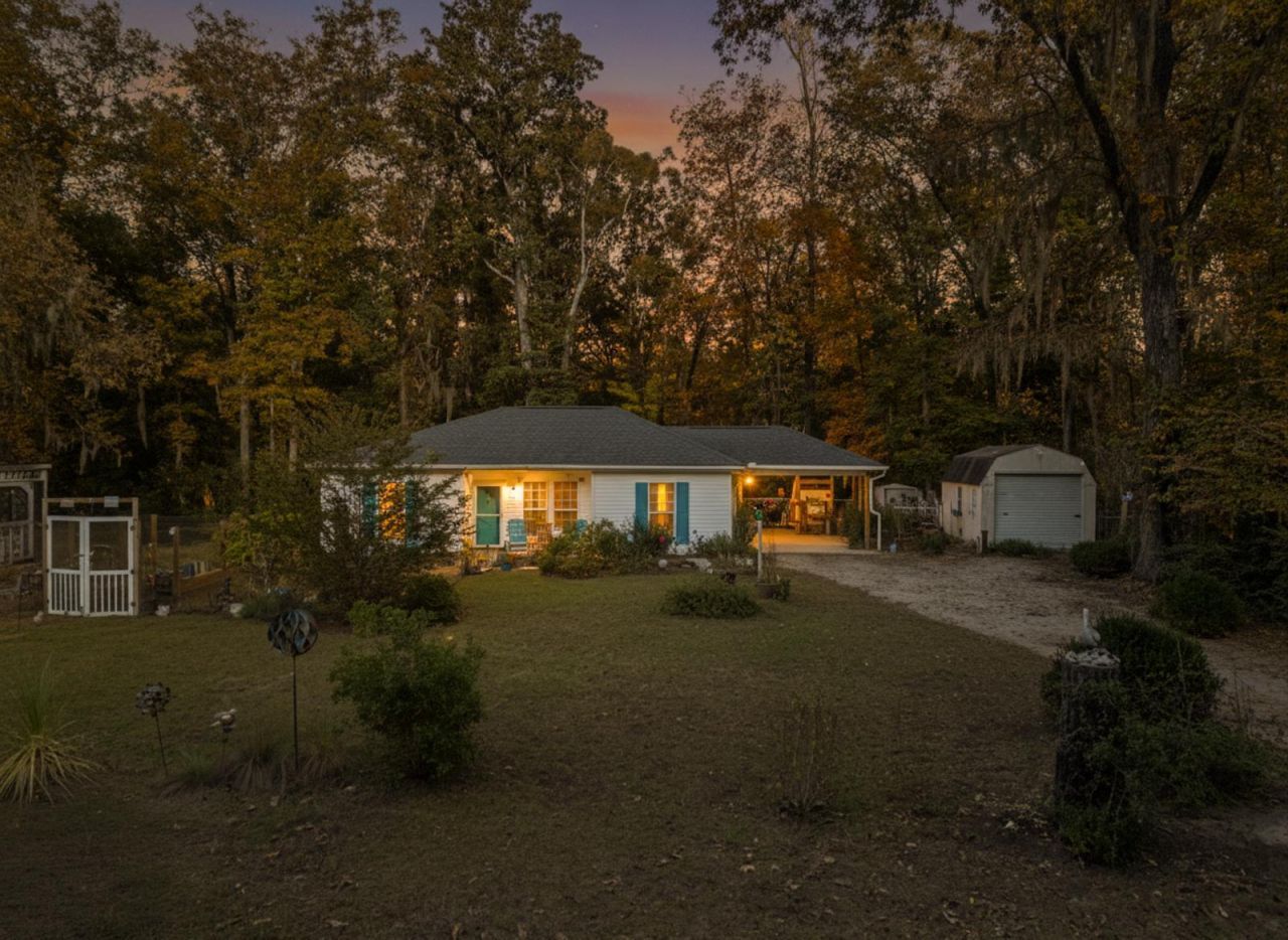 882 Claussen House Drive Photo 36