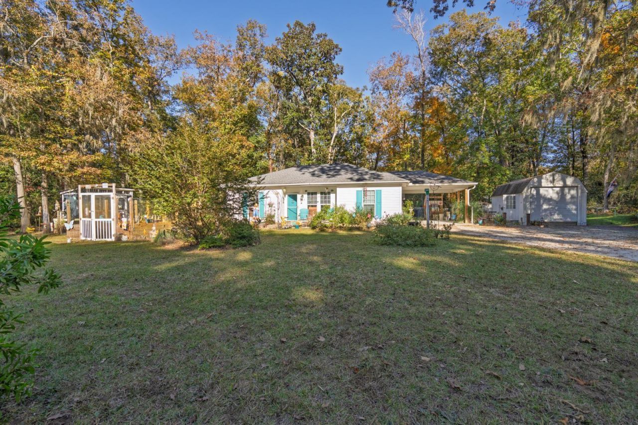 882 Claussen House Drive Photo 6