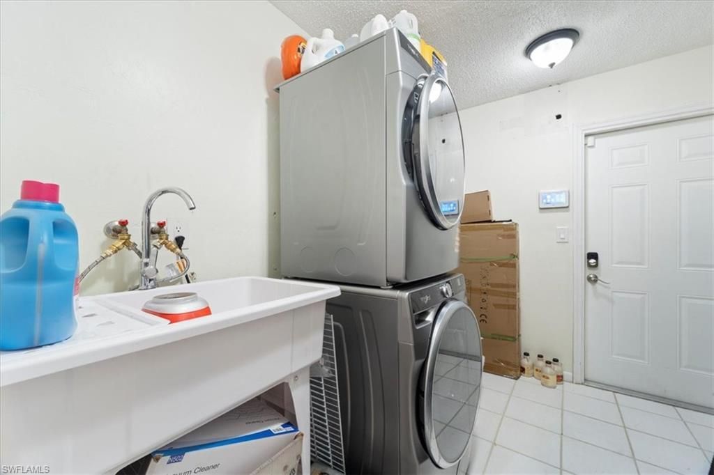 1514 Canal St, Lehigh Acres, FL 33936 Photo