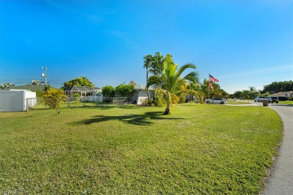 1514 Canal St, Lehigh Acres, FL 33936 Photo