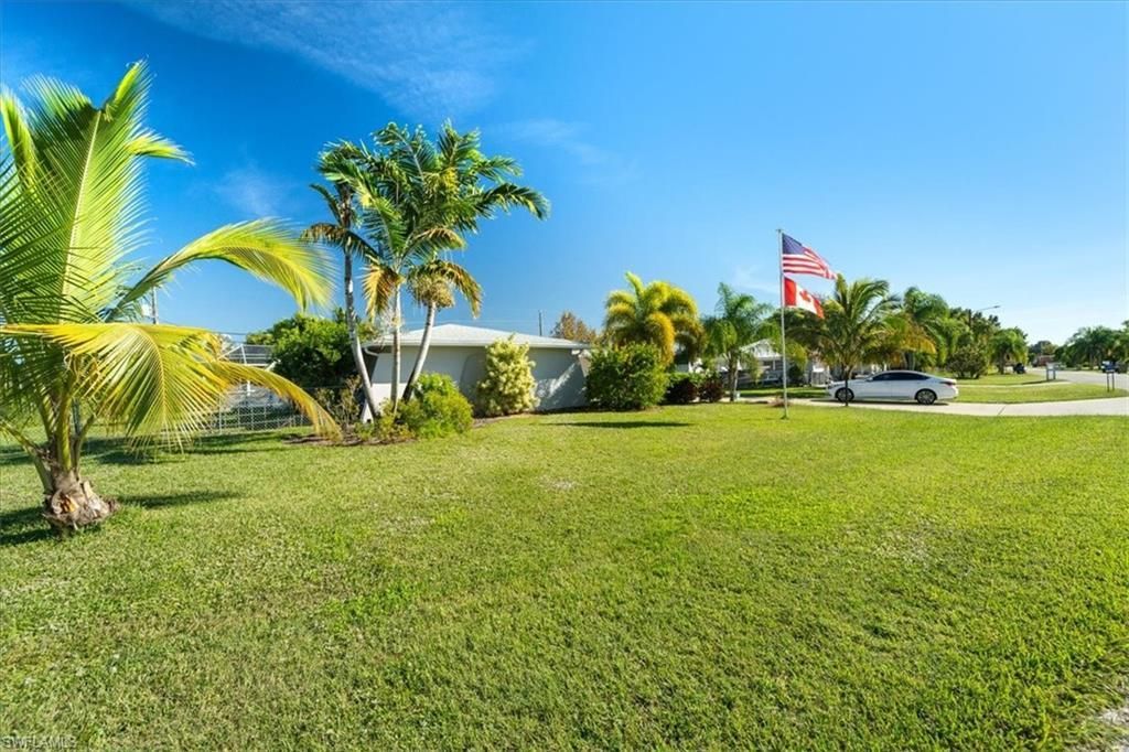 1514 Canal St, Lehigh Acres, FL 33936 Photo