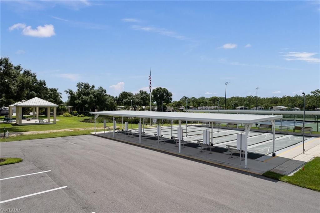 5846 Burrwood Ct E, Fort Myers, FL 33905 Photo