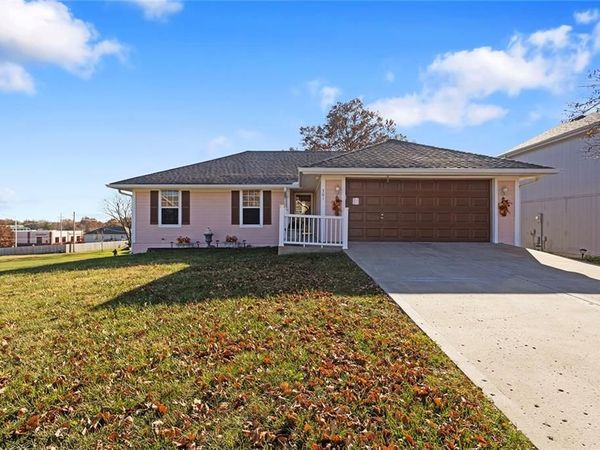 301 NE 103rd Street, Kansas City, MO 64155