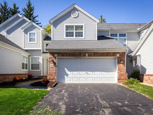 1093 Fairways Blvd Boulevard, Troy, MI 48085